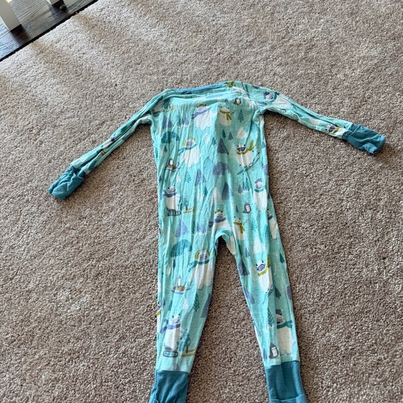 Little sleepies Christmas set 6-12 months - Picture 8 of 10